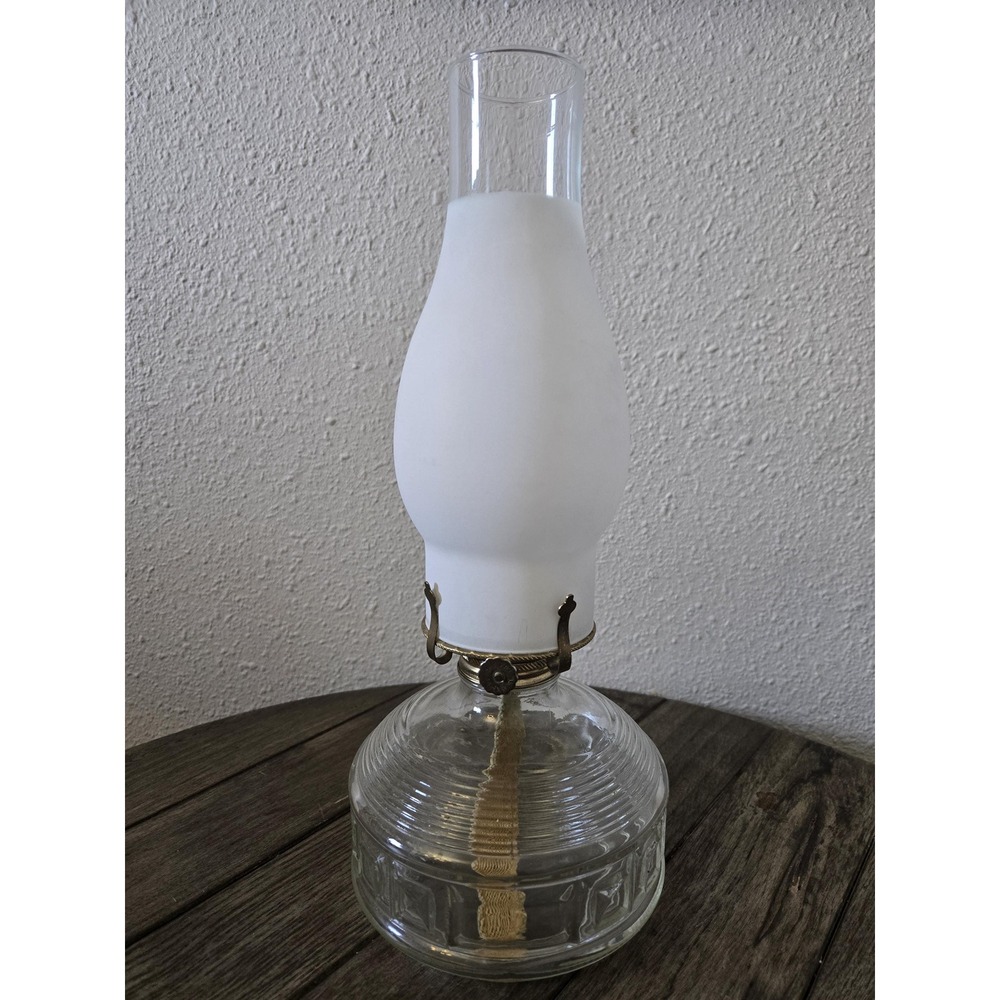 Vintage Lamplight Farms Clear Glass Oil Lamp W/Frosted Shade 14" Farmhouse Retro